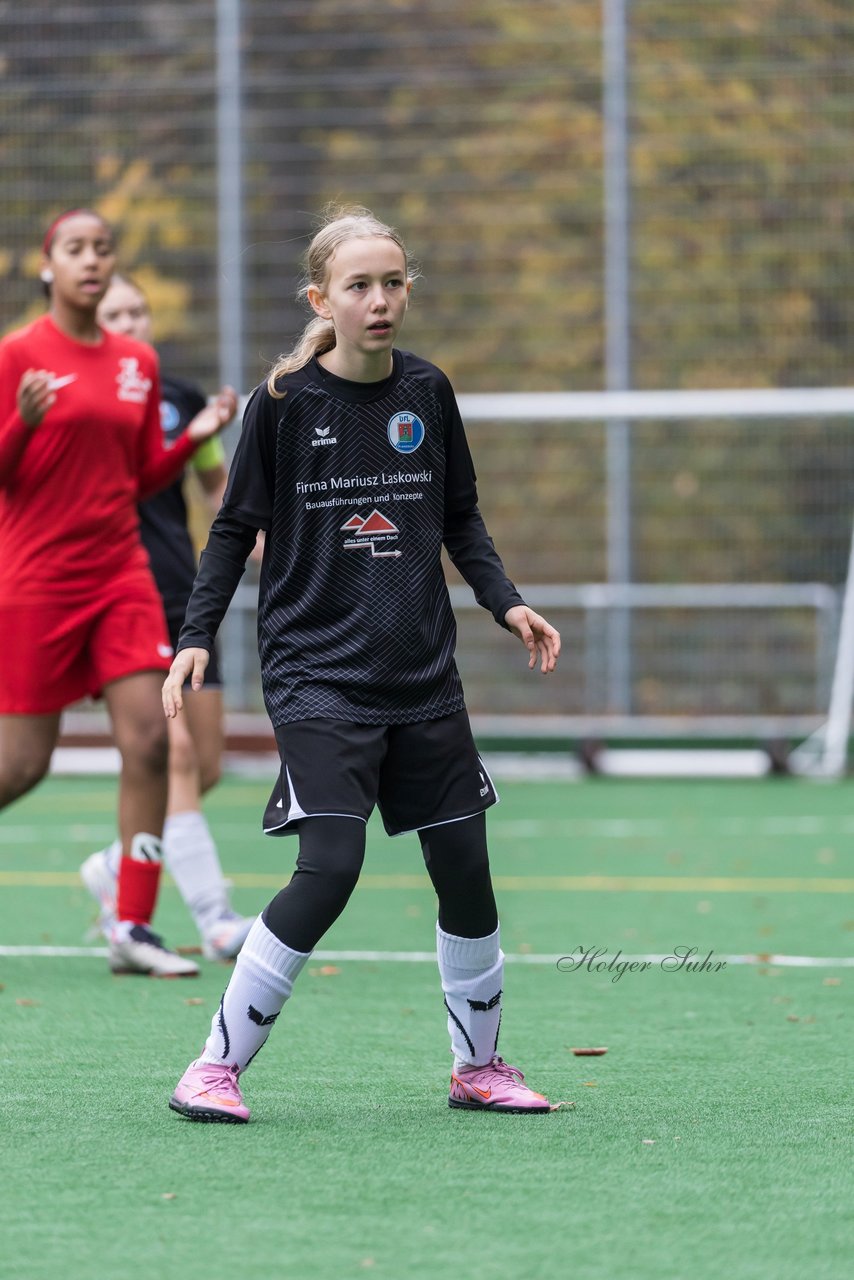 Bild 56 - wCJ VfL Pinneberg - Eimsbuettler TV : Ergebnis: 0:3